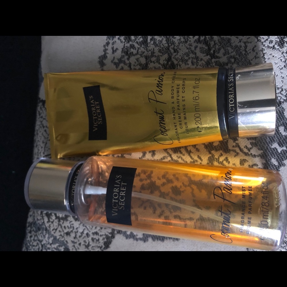 body lotion and mist